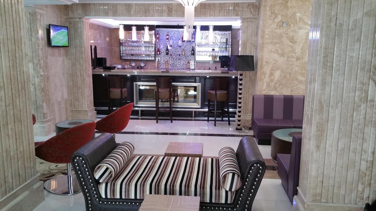 H210 Hotel Aliayabiagba Buitenkant foto